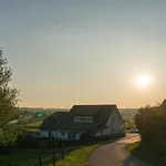 Gaestehaus Juhl - Ruhige Zimmer, Und فندق