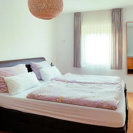 Gaestehaus Juhl ホテル Rangendingen