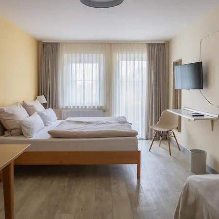 Gaestehaus Juhl ホテル *