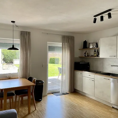 Gaestehaus Juhl - Ruhige Zimmer, Und Hotel *