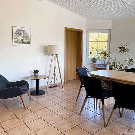 Gaestehaus Juhl ホテル *