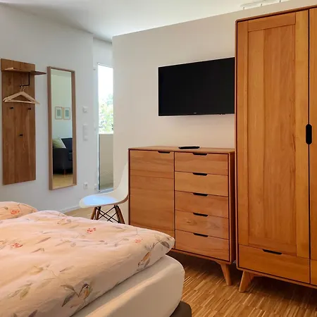 Gaestehaus Juhl - Ruhige Zimmer, Und 호텔