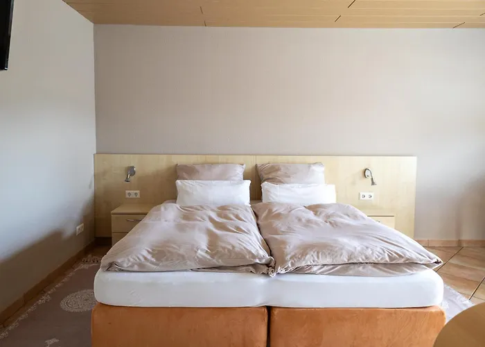 Gaestehaus Juhl ホテル Rangendingen